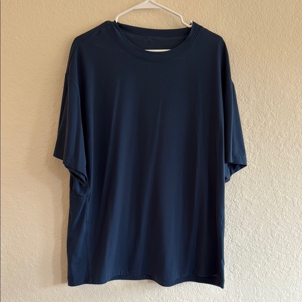lululemon athletica Men's Shirt - Navy Blue